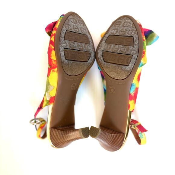 NEW Etienne Aigner Peep Toe Sling Back Heels Tropical Print Bow Women's Size 5.5 - Picture 3 of 9